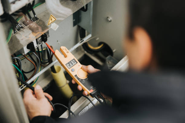 Best Emergency Electrical Repair  in Springfield, MA
